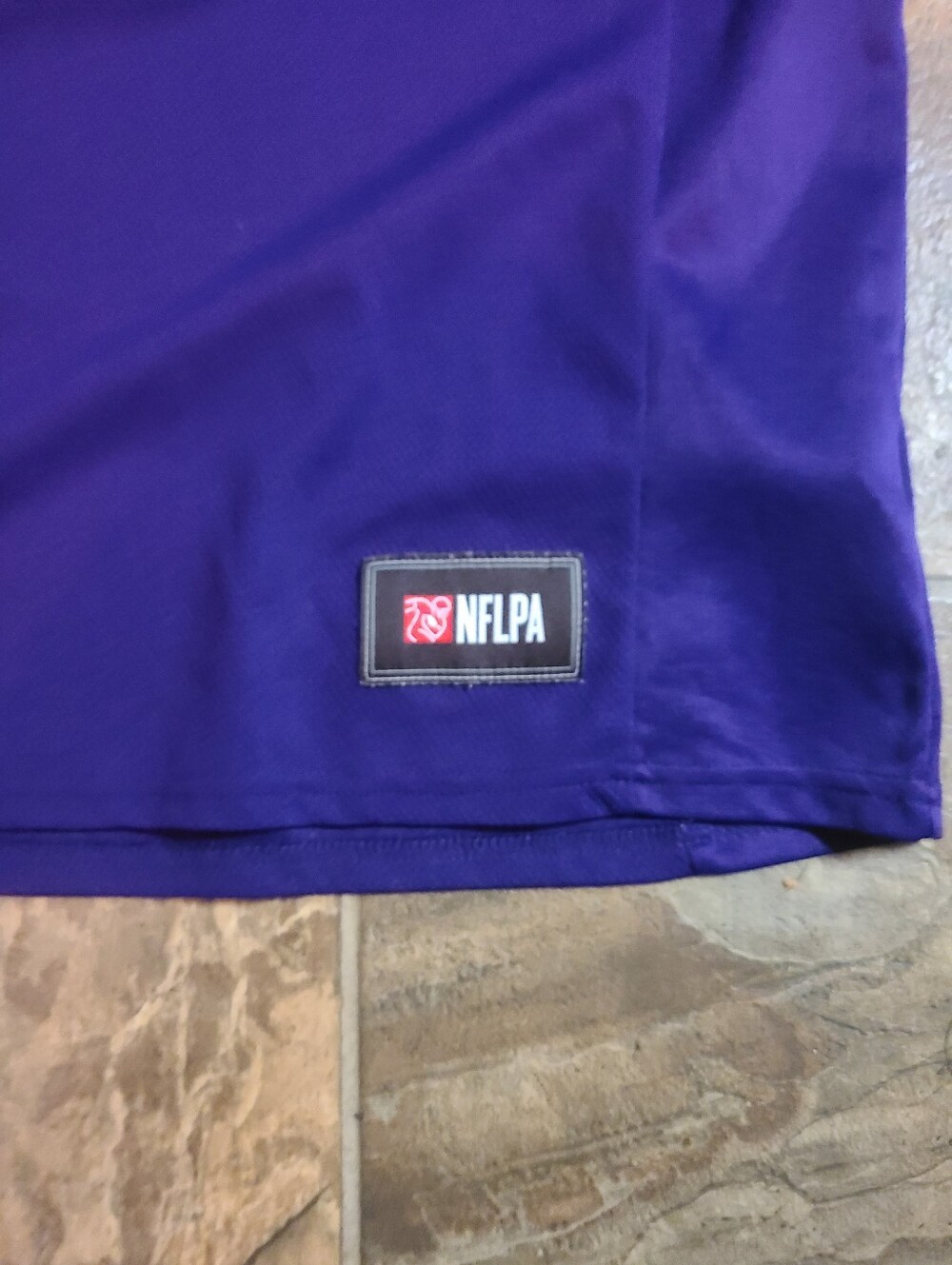 BALTIMORE RAVENS LAMAR JACKSON JERSEY - Picture 5 of 8